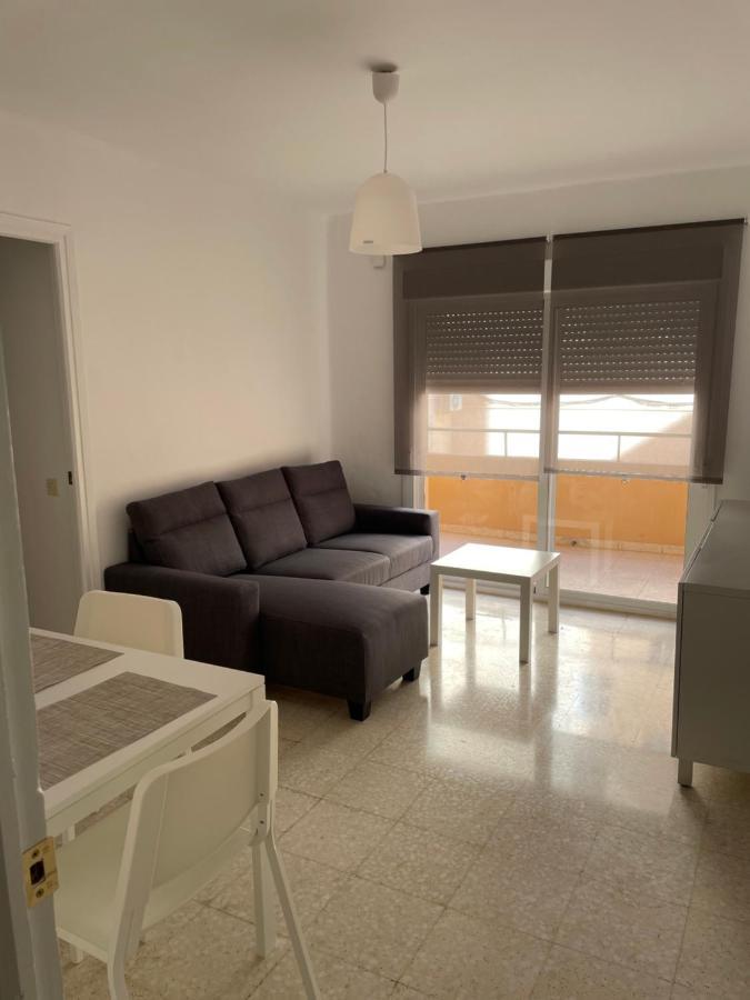 Renovated And Newly Furnished 3 Bedroom Apartment ซานเฟร์นันโด ภายนอก รูปภาพ
