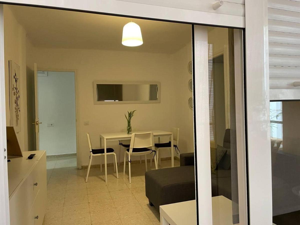 Renovated And Newly Furnished 3 Bedroom Apartment ซานเฟร์นันโด ภายนอก รูปภาพ